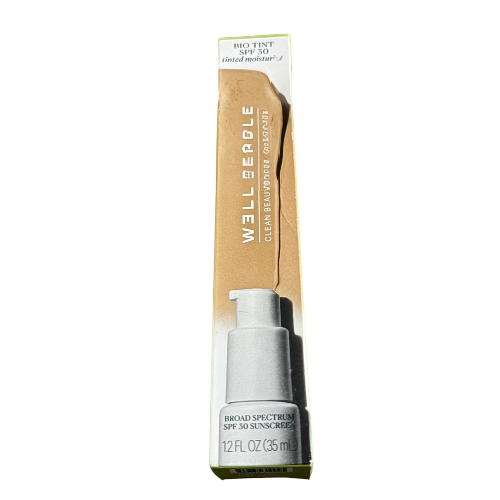 Well People Bio Stick Foundation 4W SPF30 Mineral Sunscreen Makeup Stick